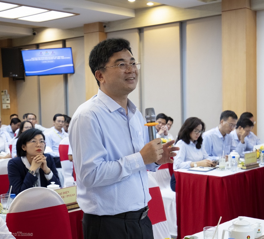 Chủ tịch HĐTV Petrovietnam Lê Mạnh Hùng làm việc với Cụm Khí - Điện - Đạm Cà Mau về định hướng phát triển